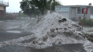 Nubifragio nell’alessandrino,  40 centimetri di grandine a Quattordio